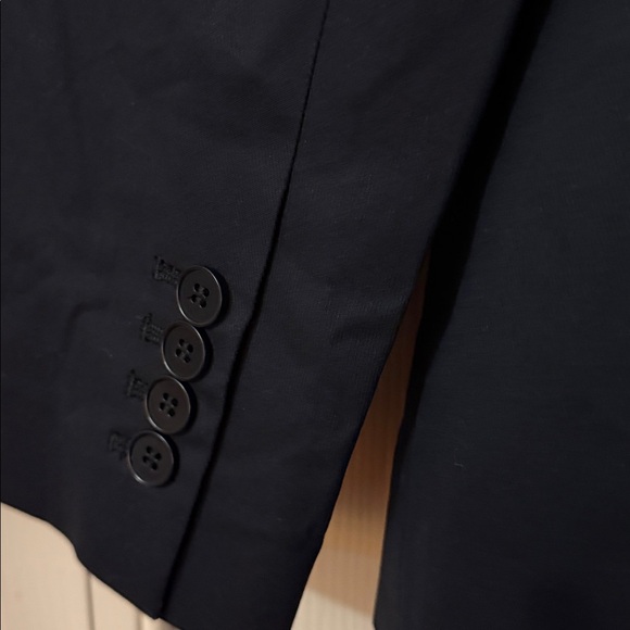 Talbots Women's Elegant Navy Blazer - Picture 5 of 5